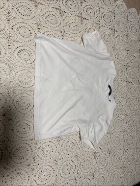 Cuts Clothing White Cotton Crop Tee